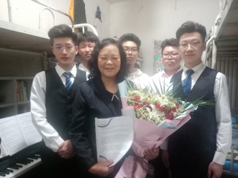 送别了，我院书生少年