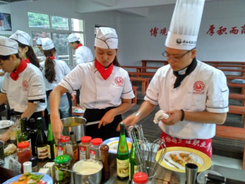 陕西旅游烹饪职业学院选修课顺利开班