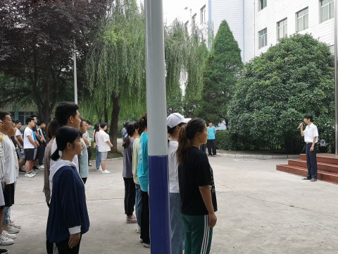 陕西旅游烹饪职业学院晨会学子