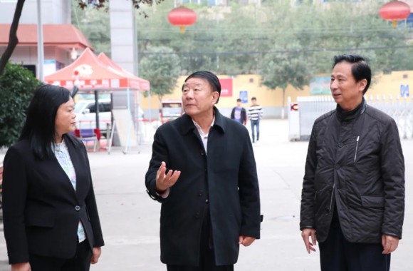 中国民办教育协会会长王佐书莅临我院参观指导