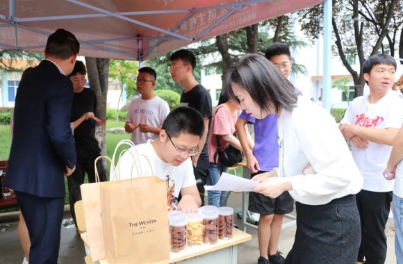 星辰大海 未来可期丨我院隆重举行2021届毕业生校园招聘洽谈会