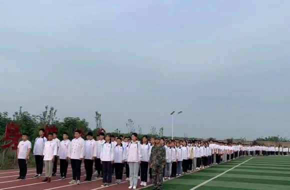 陕西旅游烹饪职业学院开展2020年消防培训暨灭火演练