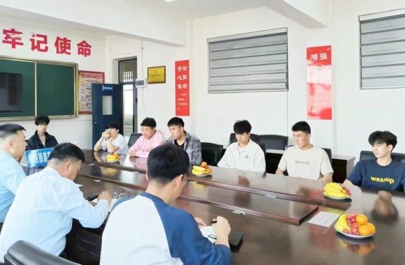 “我与同学面对面” 少数民族同学座谈会 | 陕西旅游烹饪职业学院