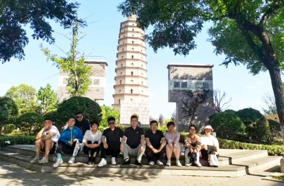 崇文尚学 博览华夏 | 我院开展“现场导游讲解与国学文化传承双践行教学"暨主题团日活动