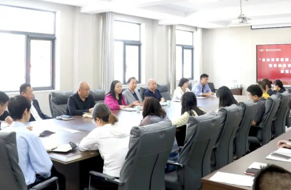 启迪科研智慧，引领青年前行 | 陕西旅游烹饪职业学院召开科研座谈会