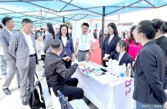 百企千岗 收获满满 陕西旅游烹饪职业学院校园招聘双选会成功举办